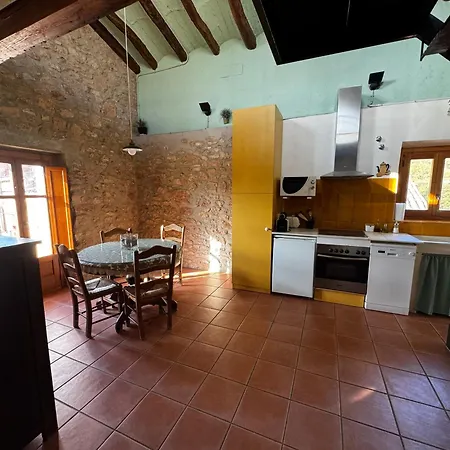 Cal Capdevila Apartment *